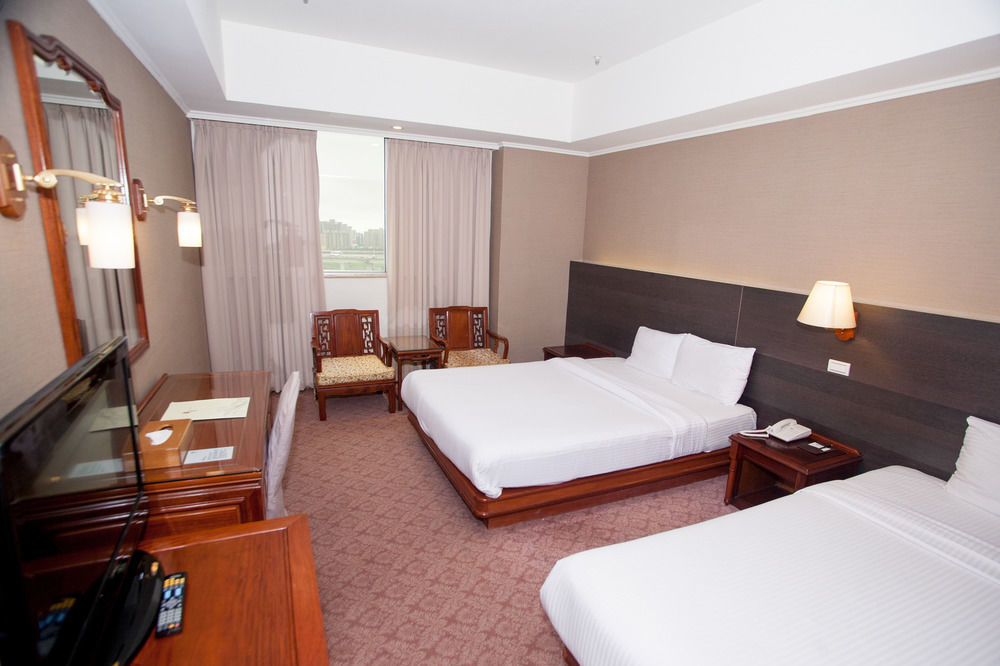 Highness Hotel Guishan Eksteriør billede