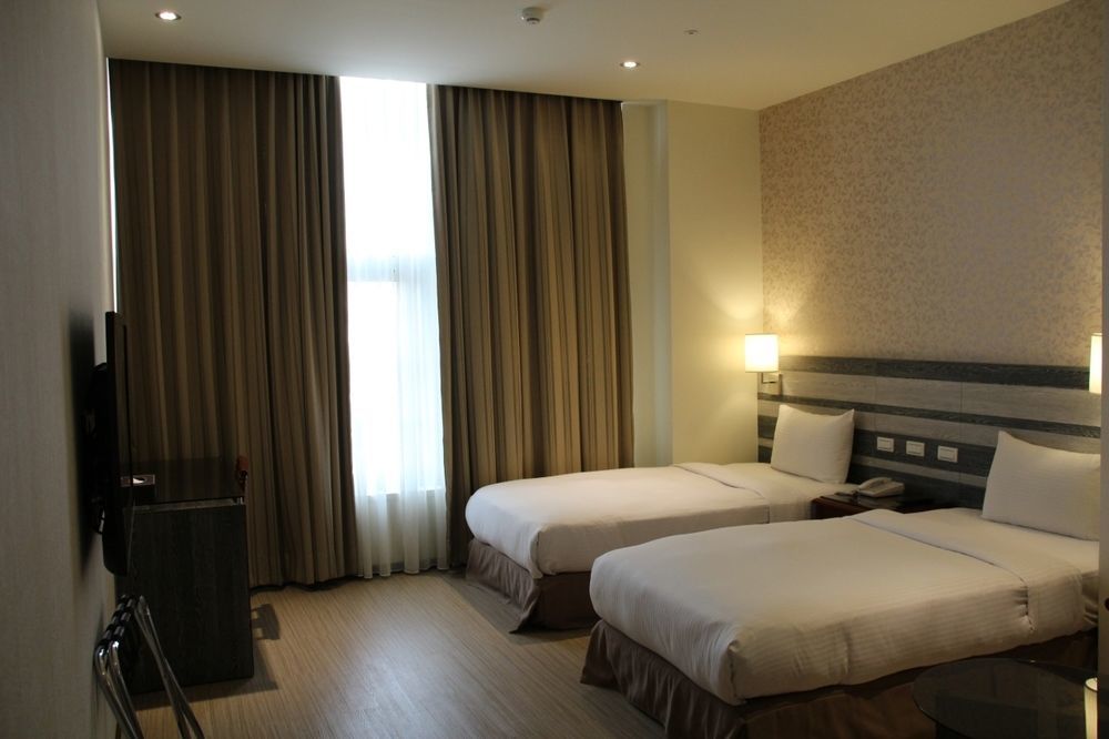 Highness Hotel Guishan Eksteriør billede