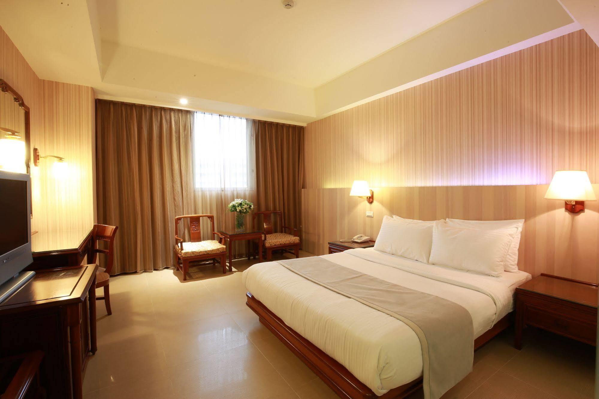 Highness Hotel Guishan Eksteriør billede