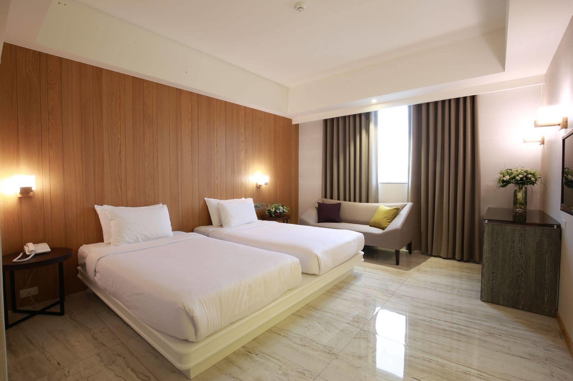 Highness Hotel Guishan Eksteriør billede
