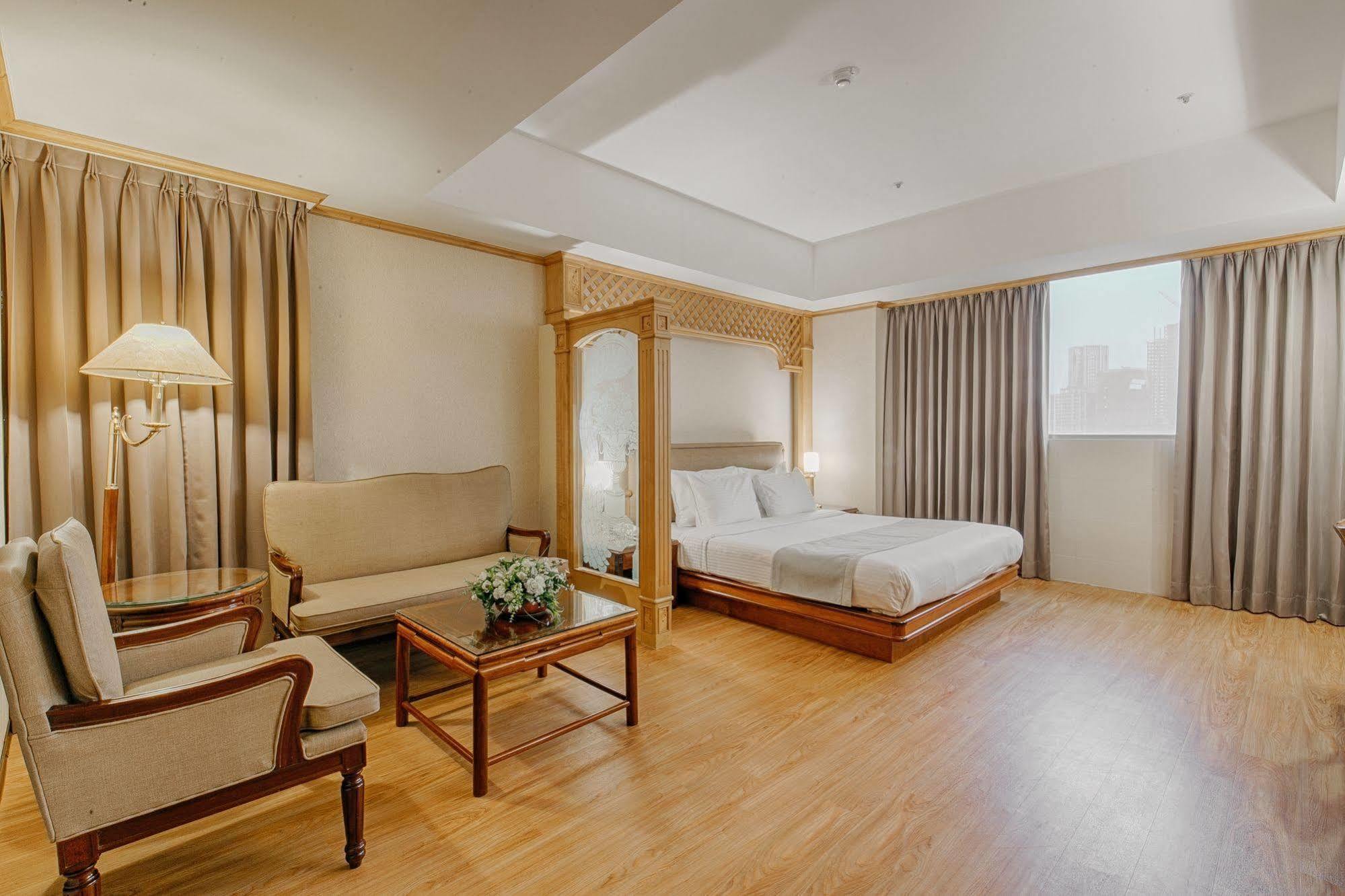 Highness Hotel Guishan Eksteriør billede