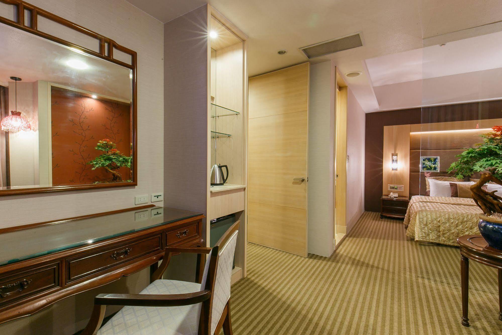 Highness Hotel Guishan Eksteriør billede